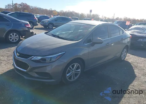 2017 Chevrolet Cruze Lt Auto z USA, uszkodzony, nr VIN 1G1BE5SM0H7177036